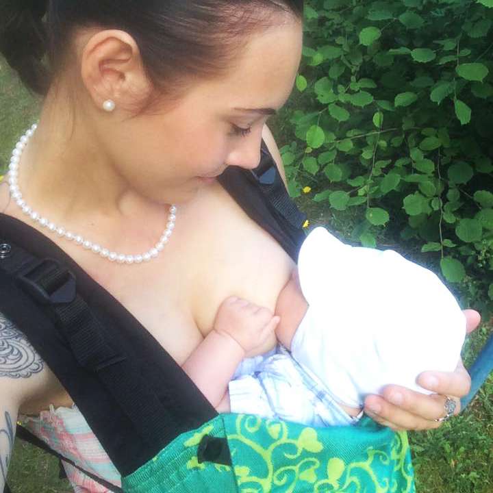 Stillen im Tragetuch - KOKADI