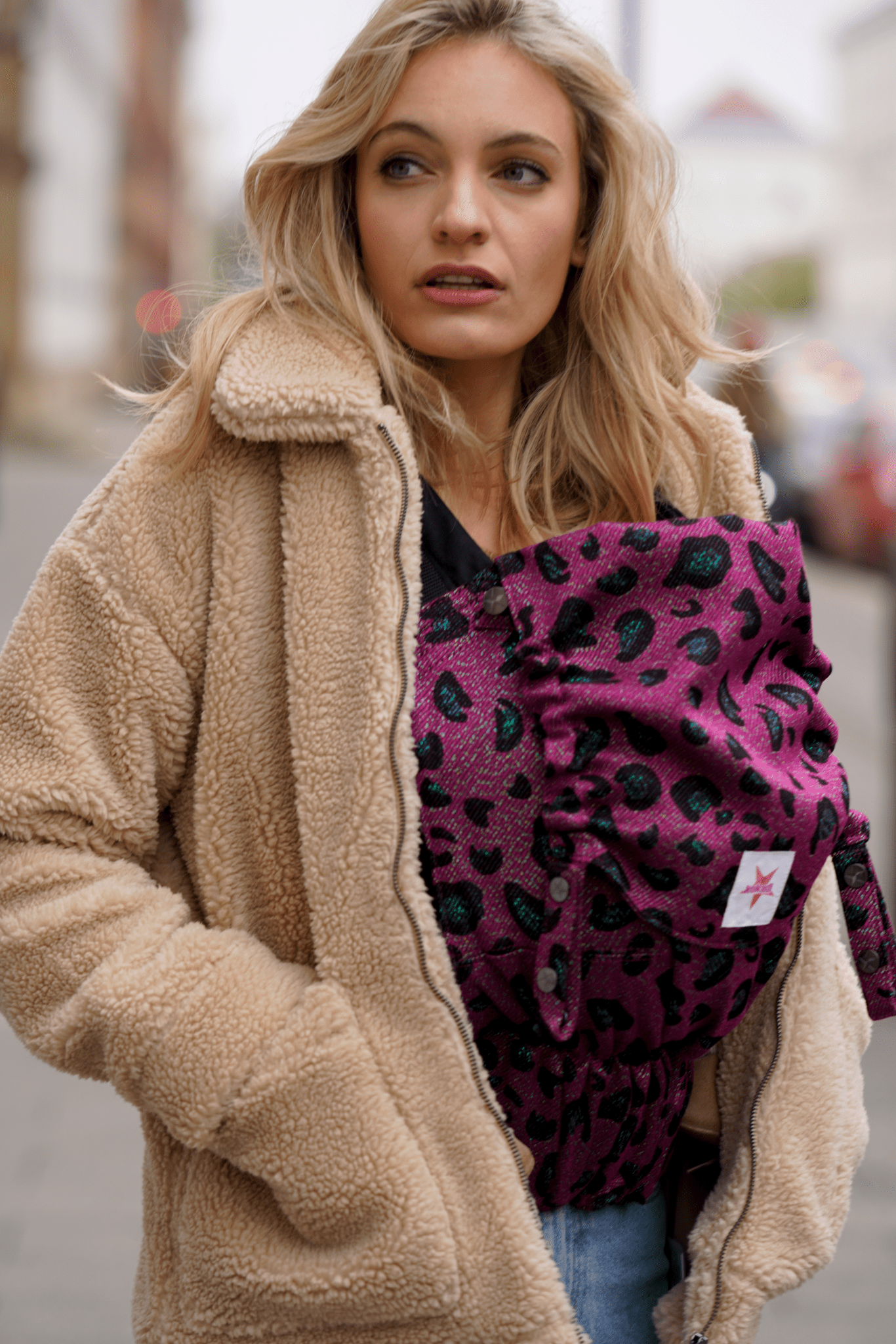 Portabebé Flip Safari Caspar- KOKADI