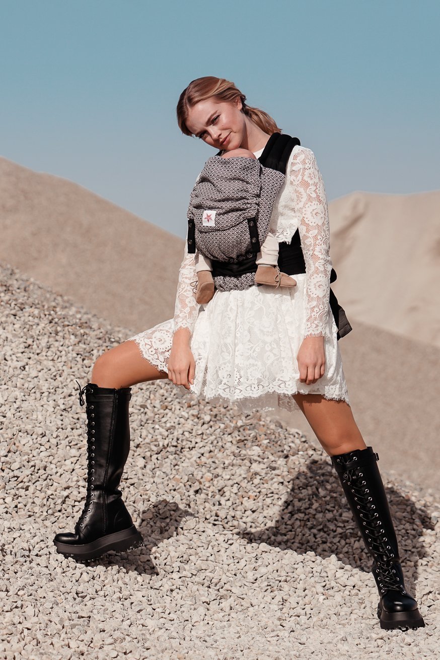 Babytrage TaiTai Heart2Heart Stone - KOKADI